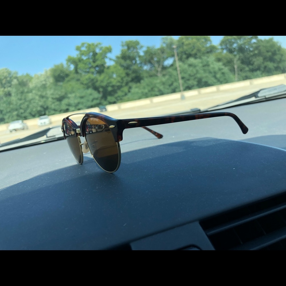 Rayban - Picture 2 of 5